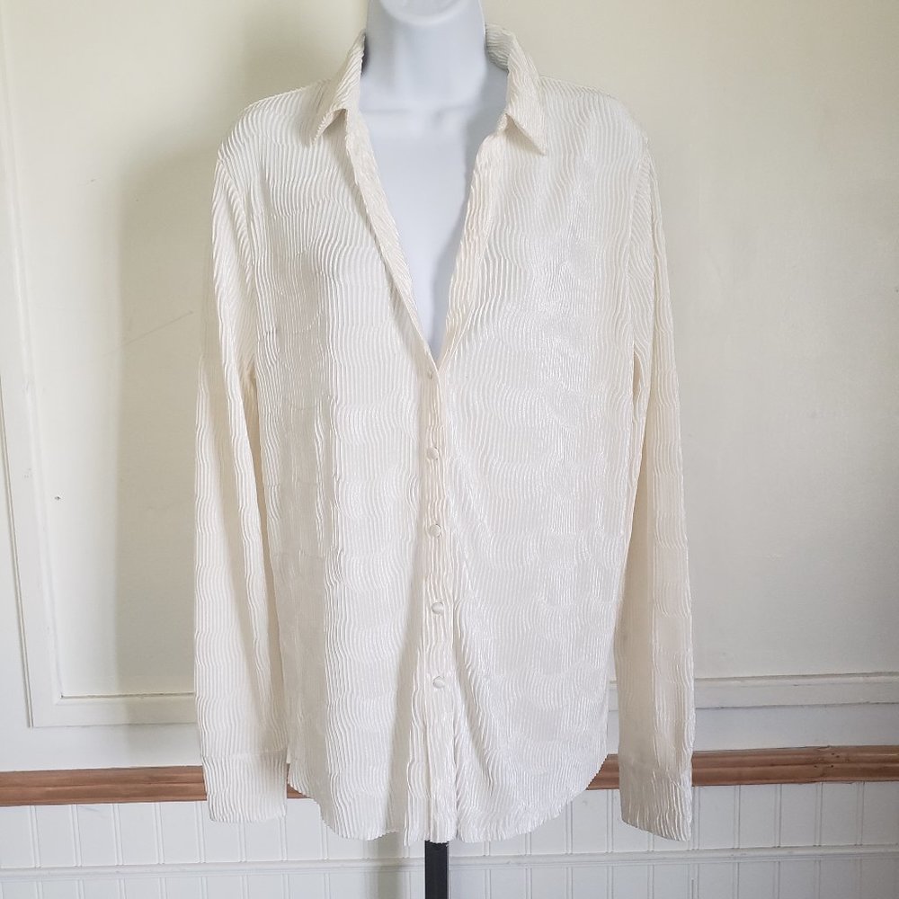 Meshki Yara Womens Shirt XS Pleated Satin Cream Ivory Tofu Long Slv V-Neck NEW